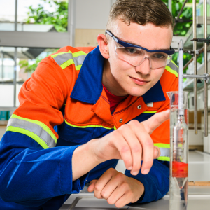 Chemielaborant:in